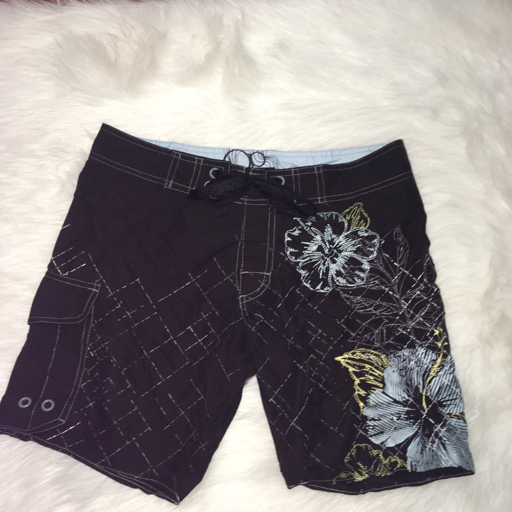 Sale 5 For $25 Men’s Op Board Shorts